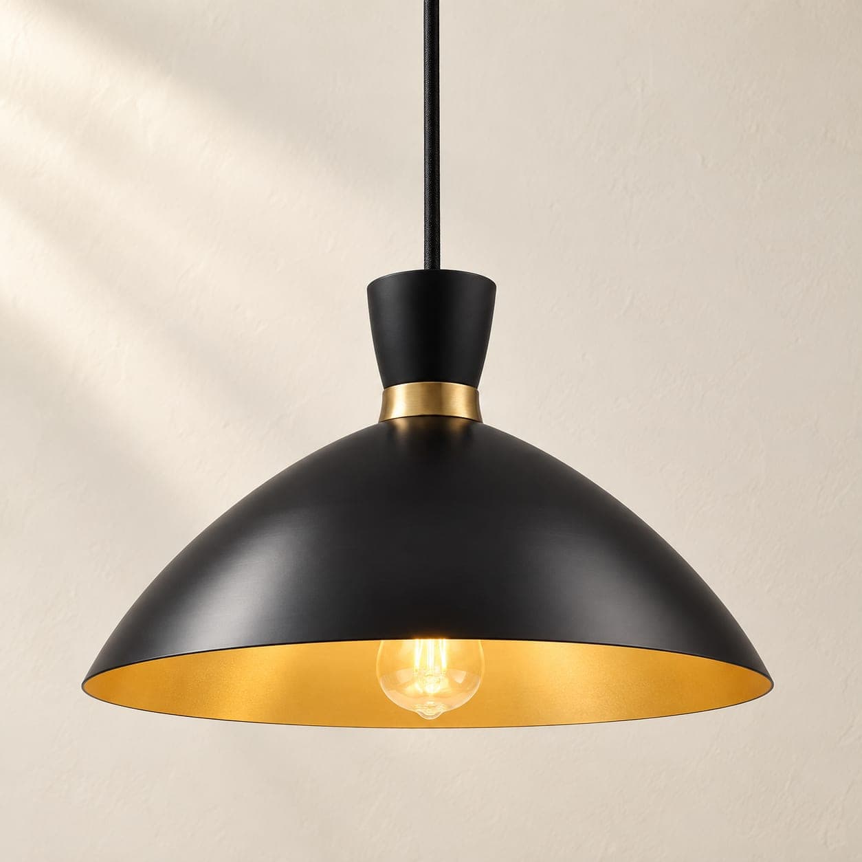 Plug-In Pendant